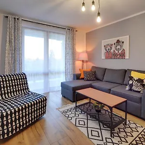 apartamenty-eromskiego-sun-seasons-24.szklarskaporebahotels.net/